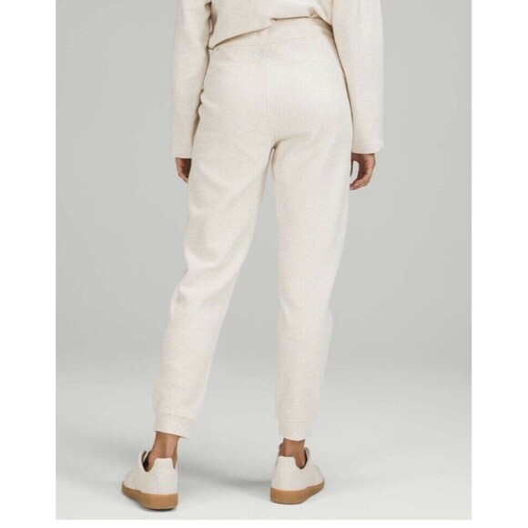 Lululemon Ribbed High-Rise Jogger 25" *7/8   LengthHeathered White Opal Sz 10 - Picture 1 of 5